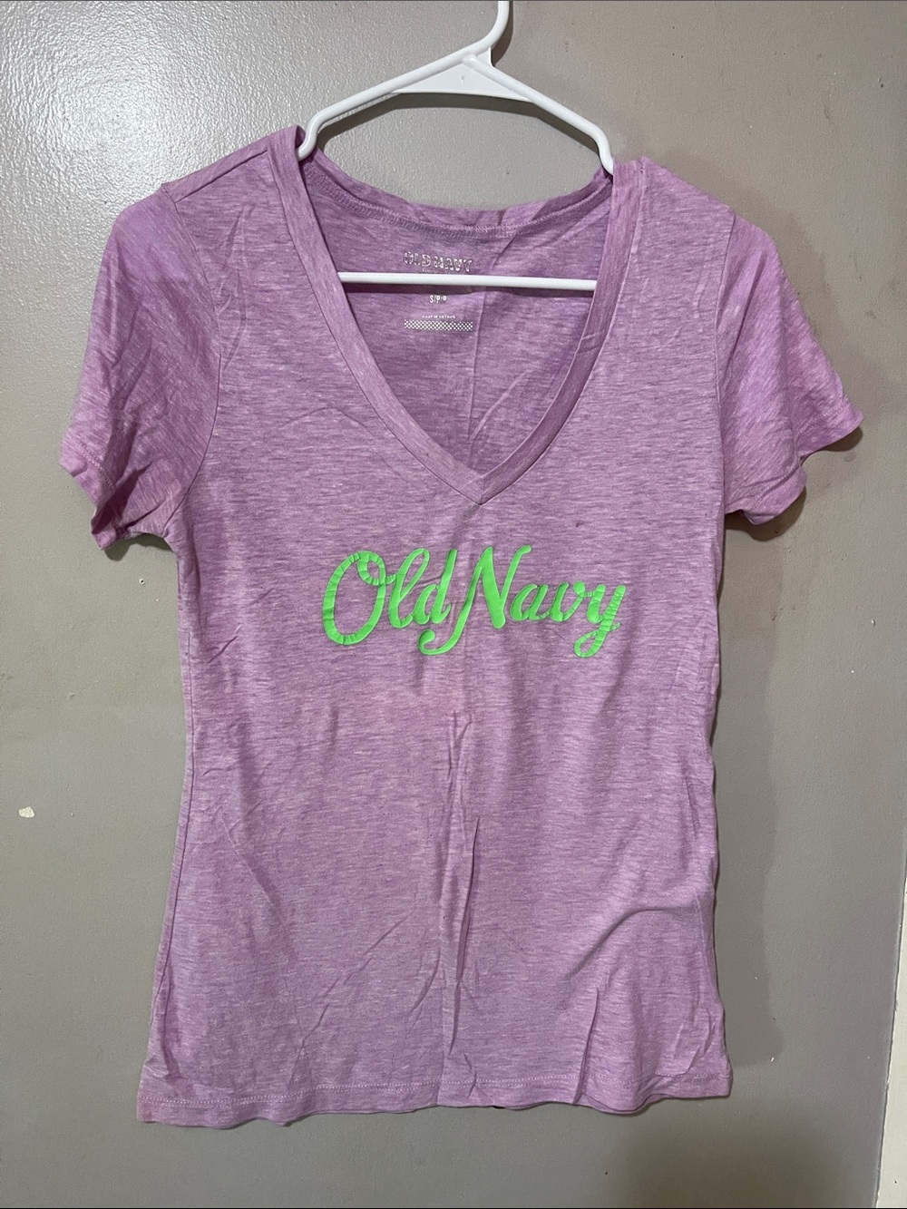 Old Navy Purple V-Neck Tee with Green Logo